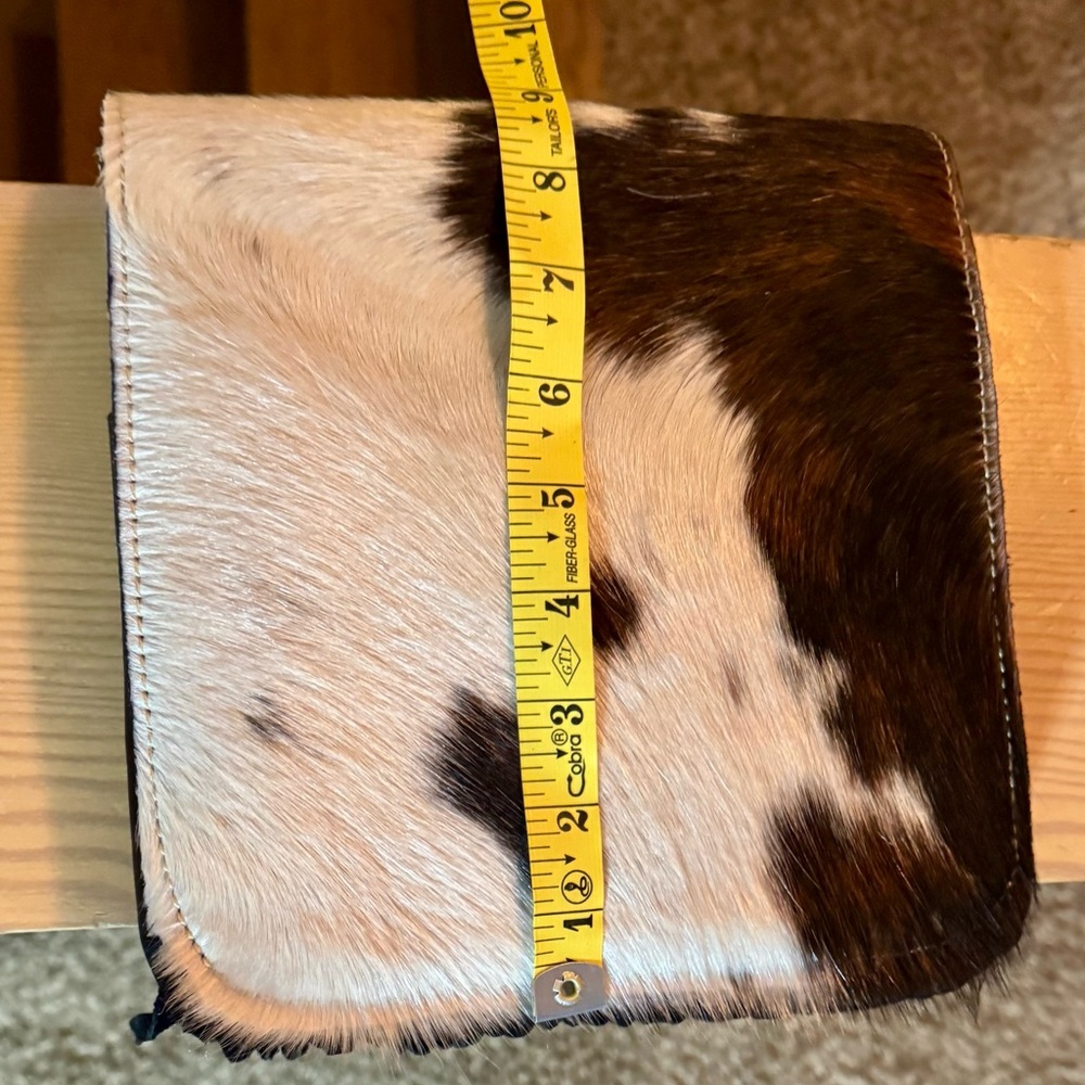🌿 Patricia Nash Cow Print Granada Crossbody Bag 🌿 - Picture 3 of 13